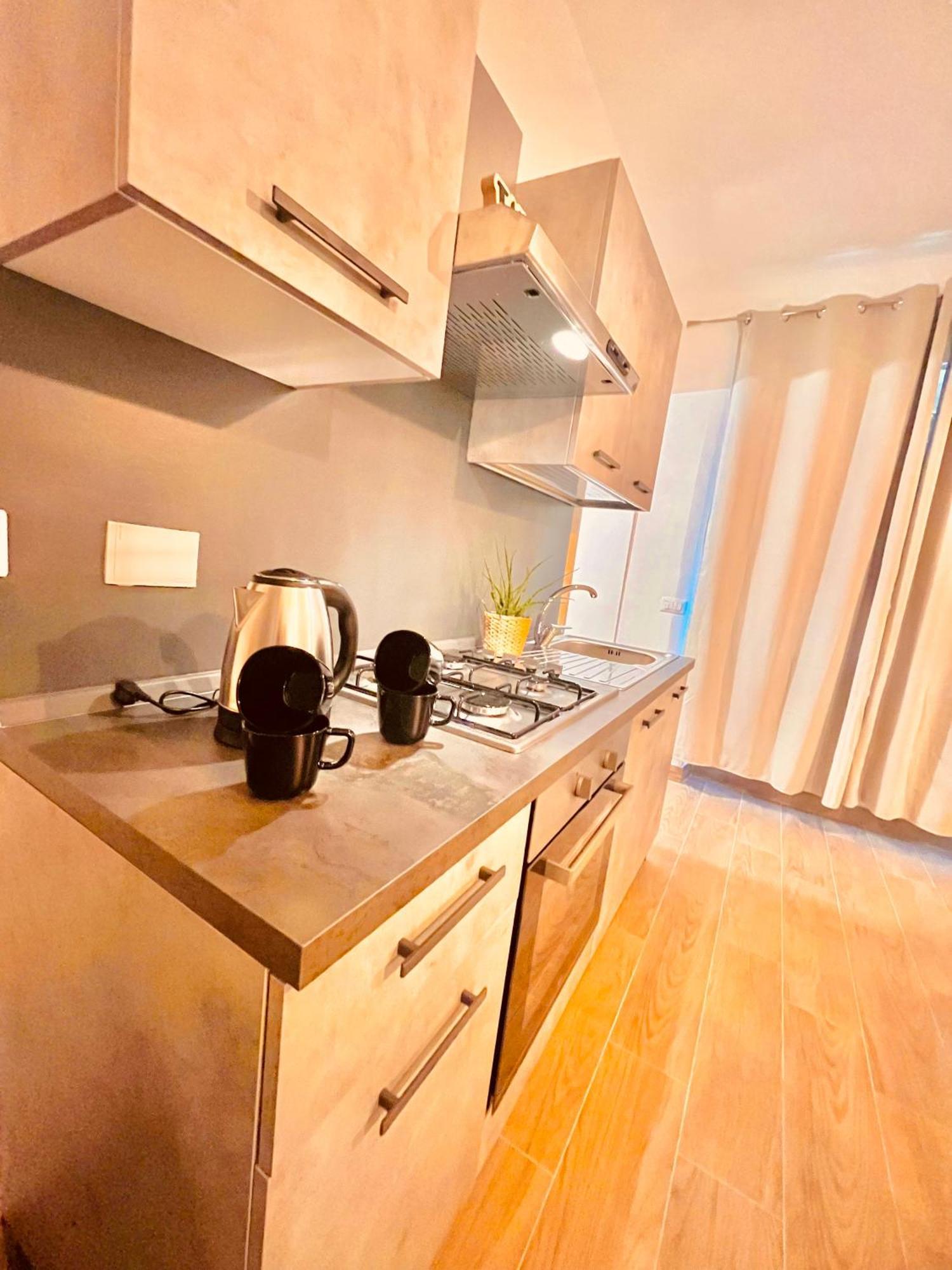 Lido Del Sole Fco Apartment ฟิวมิชีโน ภายนอก รูปภาพ